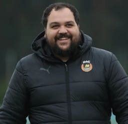 cabeçada conta como chute ao gol|Chutes ao Gol .